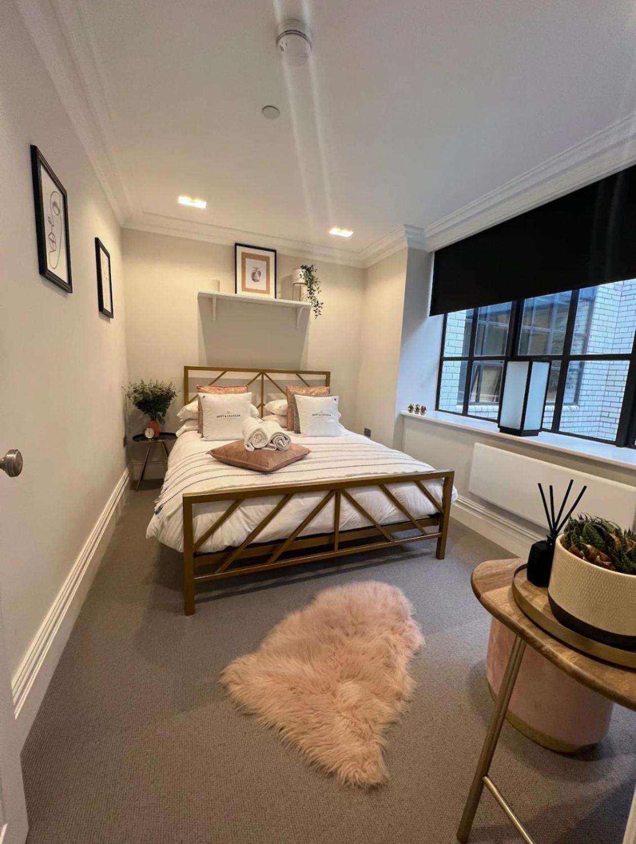 The Bank Apartment Кардиф Екстериор снимка